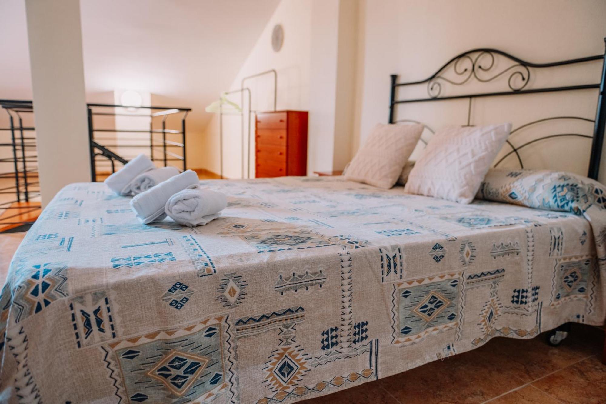 Atico Duplex Con Piscina Marcolina Apartman Alcossebre Kültér fotó